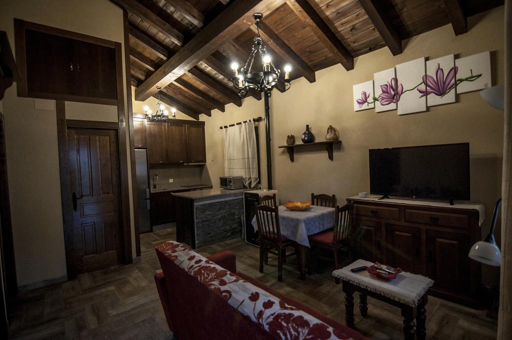 Casa Rural "La Noria" 埃尔蓬特 外观 照片
